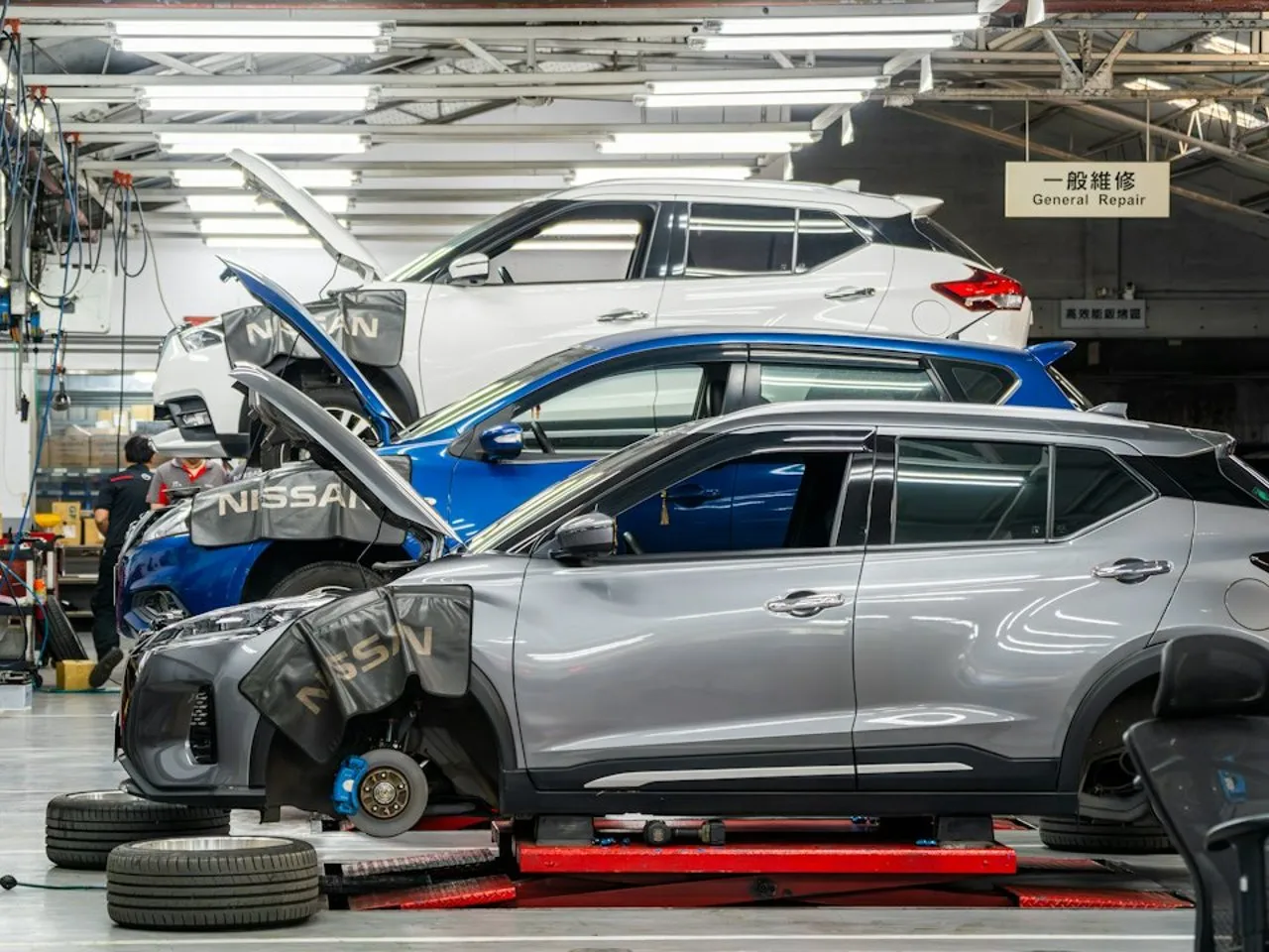Leviers concrets pour réduire une cotisation auto élevée sans rogner sur les garanties.